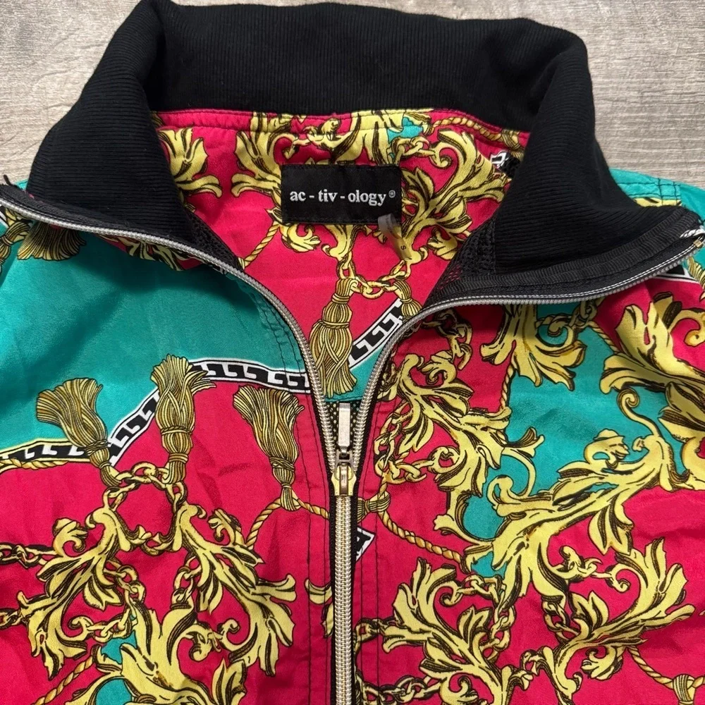 Ac tiv ology 90s Vintage Baroque Full zip Windbreaker Jacket Women’s Sz. S